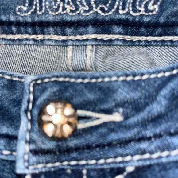 Miss Me Light Blue Cross Embroidered Crystal Embellished Jeans- Size 32 - Picture 15 of 16